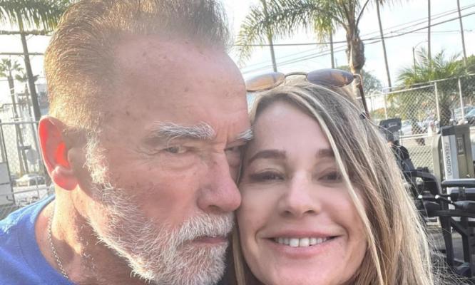 Nadia Comăneci a mers la sală și a dat peste Arnold Schwarzenegger