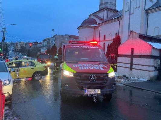 Un bărbat de 35 de ani a ajuns la spital, după un accident rutier, la Tulcea
