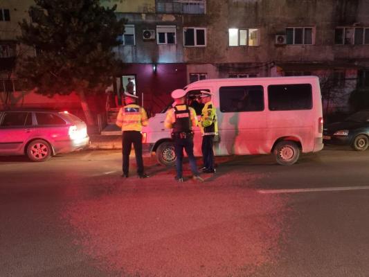 Amenzi pe bandă rulantă aplicate de polițiștii constănțeni