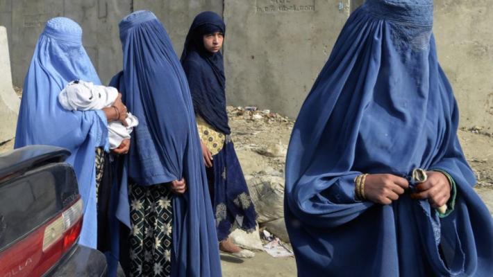 Talibanii interzic contraceptivele și susțin că folosirea lor este o „conspirație occidentală”  