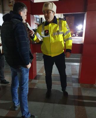 Prins pe Bd. Tomis fără permis și drogat cu cocaină