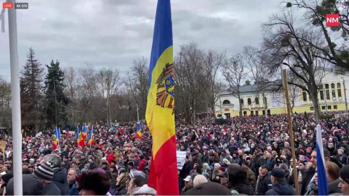 Protest masiv în Chişinău, organizat de forţe proruse