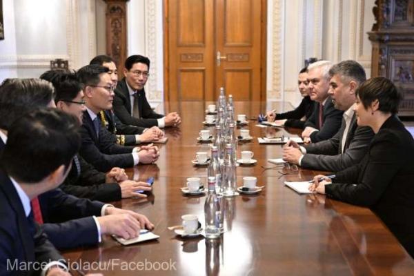 Ciolacu în întâlnire cu delegaţia companiei Hanwha Aerospace din Coreea de Sud