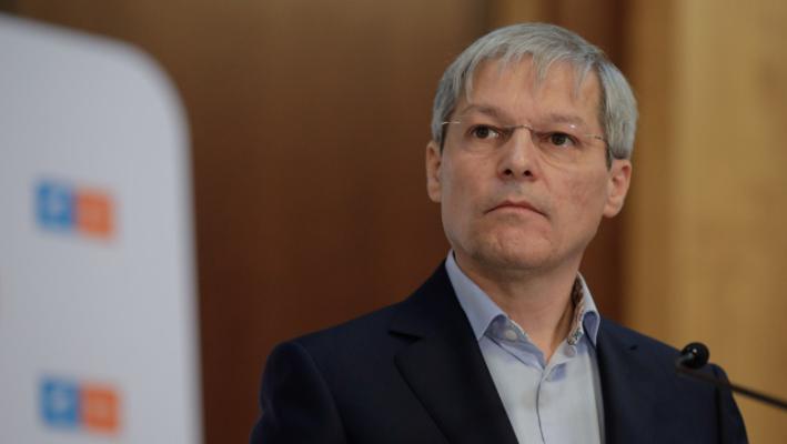 Dacian Cioloș îl vrea demis pe Petre Daea