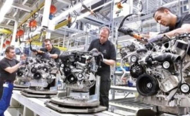Mercedes investește 135 de milioane de euro într-o nouă fabrică în România