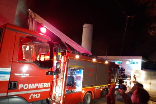 Un incendiu a izbucnit la un spital; mai mulți pacienți, evacuați. Video