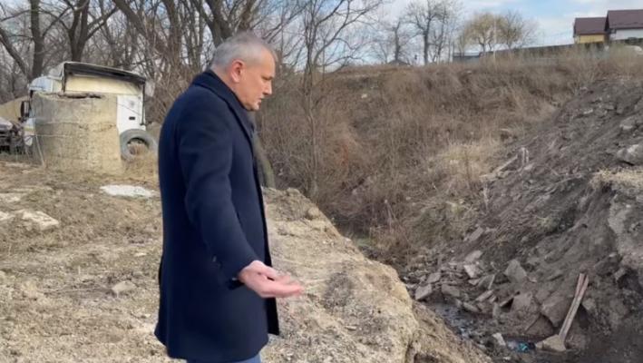 Un pod de beton din Suceava, pe care circulau mașini, a fost furat cu totul într-o singură noapte