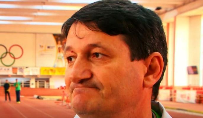 Un profesor de atletism de la Dinamo a fost arestat, după ce i-a făcut unei eleve masaj cu un vibrator