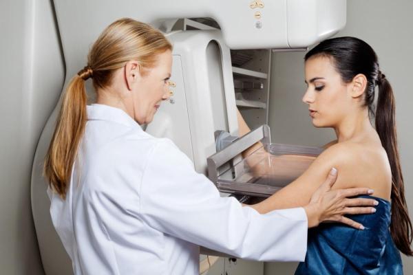  INSP: Prevenţia primară, screeningul şi depistarea precoce, cele mai eficiente metode de combatere a cancerului 
