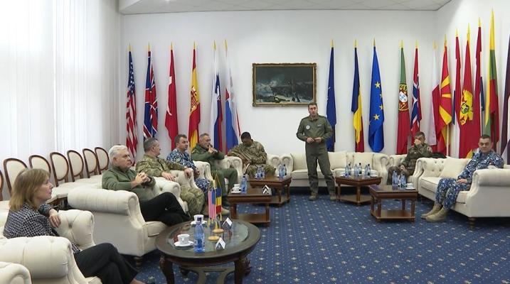 Conducerea MApN, împreună cu ambasadorul SUA în România, în vizită la Mihail Kogălniceanu. Video