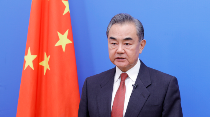 Șeful diplomației chineze a sosit la Moscova