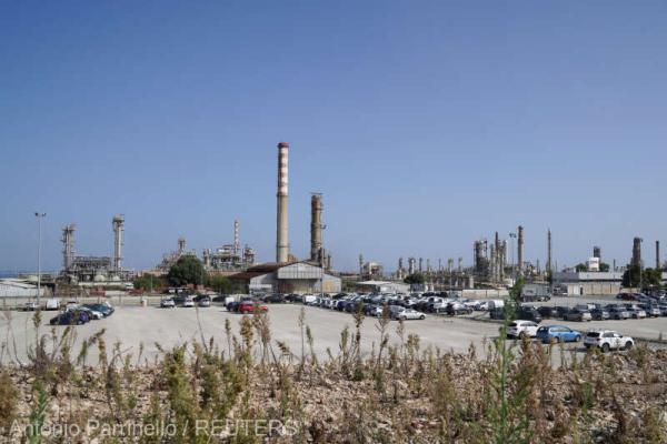 Vânzările de petrol rusesc către India au crescut anul trecut de 22 de ori