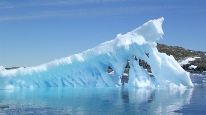 O regiune din Antarctica se topește rapid