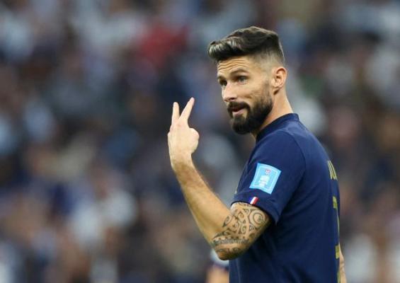  Fotbal: Francezul Olivier Giroud îşi prelungeşte contractul cu AC Milan până în 2024