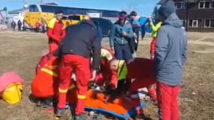 Un copil de 10 ani a fost rănit pe pârtia din Sinaia. Video