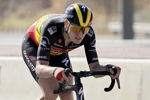 Ciclism: Belgianul Tim Merlier, învingător la sprint în prima etapă a cursei Paris-Nisa