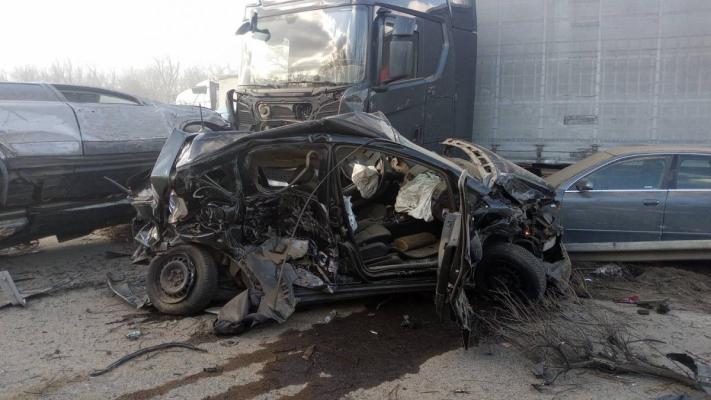 Momentul accidentului în lanț din Ungaria, surprins de o cameră de bord a unui TIR Video