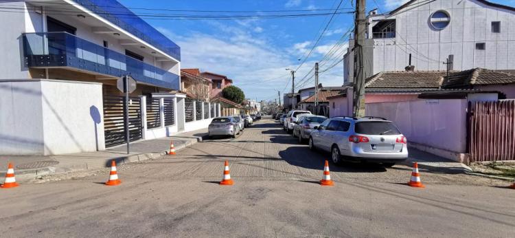 Atenție, șoferi! Încep lucrările de asfaltare a carosabilului pe strada Duiliu Zamfirescu