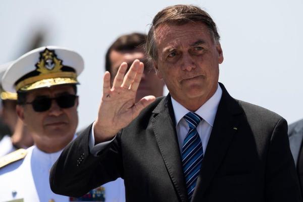Fostul preşedinte al Braziliei prins cu bijuterii de milioane de dolari în rucsac