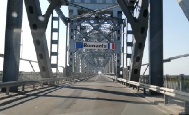Un sirian a încercat să intre în România cu pașaportul unei alte persoane