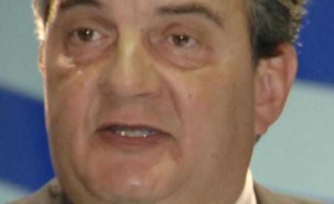  Ministrul grec al Transporturilor, Kostas Karamanlis, a demisionat