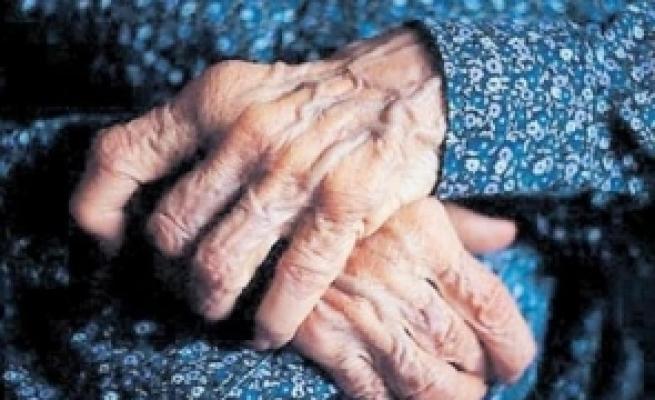 Decizie de ultim moment, în cazul bătrânei care a furat să nu moară de foame