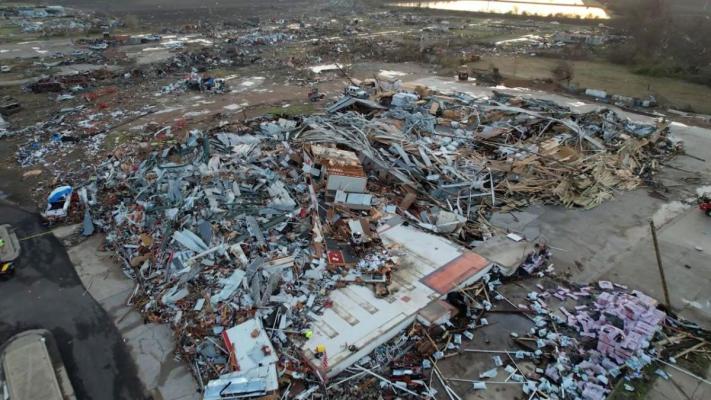 Tornadele din Mississippi au ras de pe fața pământului cartiere întregi