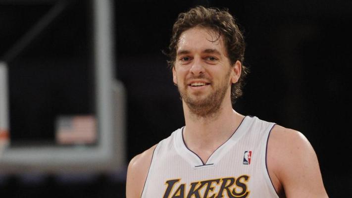 Baschet: NBA - Pau Gasol a intrat în istoria echipei Los Angeles Lakers
