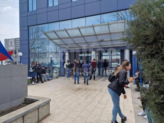 Târg de joburi cu zeci de firme constănțene pentru sute de ucraineni. Video