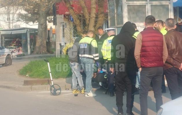 Accident rutier în zona Spitalului Judeţean. O motocicletă, implicată