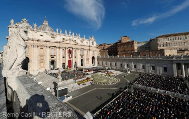 Paştele catolic: Zeci de mii de credincioşi, aşteptaţi la Vatican pentru a asista la slujba oficiată de papa Francisc