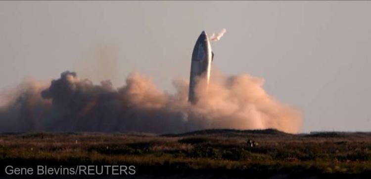 SpaceX pregăteşte o primă lansare test a celei mai mari rachete din lume