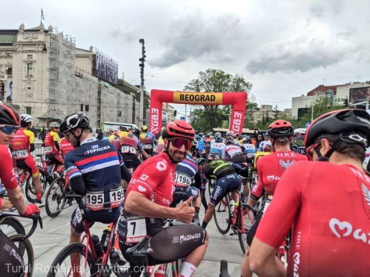 Ciclism: Eduard Grosu s-a clasat pe locul secund în etapa a doua a cursei Belgrad - Banja Luka