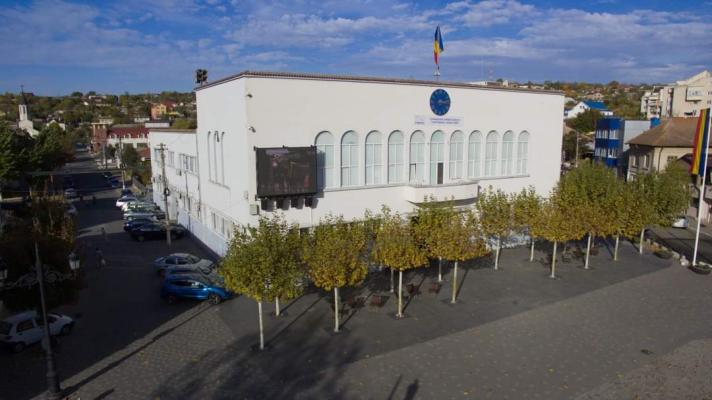 Primăria orașului Cernavodă a marcat Ziua Internațională a Romilor cu un spectacol