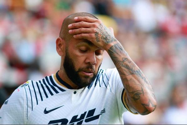  Fotbal: Dani Alves, acuzat de viol, audiat din nou de judecător