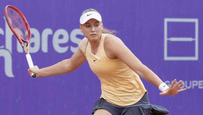 Tenismena Elena Ribakina a dezvăluit că este de acord cu revenirea sportivilor ruși la Wimbledon