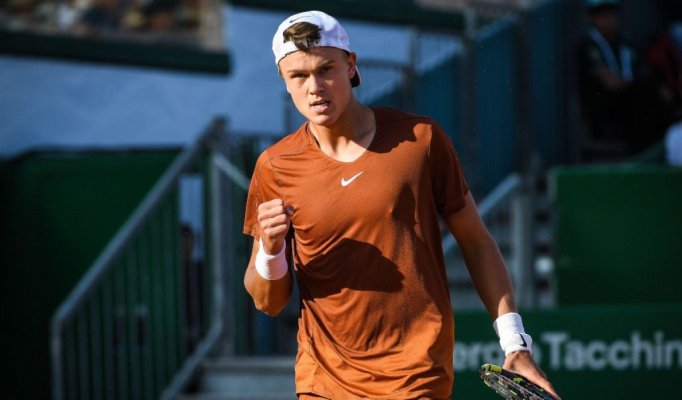  Tenis: Rune a câştigat turneul ATP de la Munchen după o finală împotriva lui Van de Zandschulp