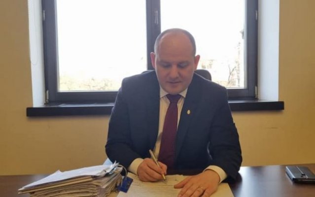 Cutremur în USR! Viceprimarul Capitalei a demisionat