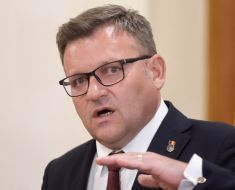 Marius Budăi vrea să pună umărul la debarcarea premierului: „Voi vota să nu mai continuăm cu Bolojan“