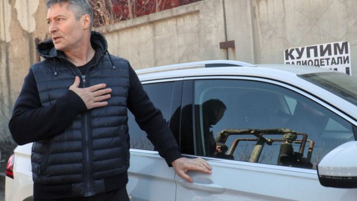 A început procesul lui Evgheni Roizman, unul din ultimii oponenți ai lui Putin rămași în Rusia  