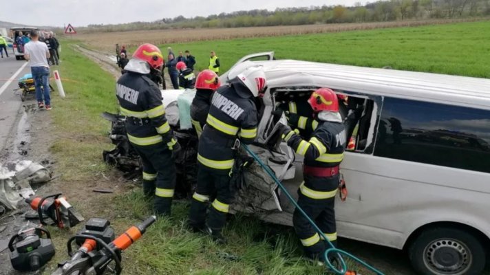 Accident cu 7 răniți, între Brașov și Sibiu