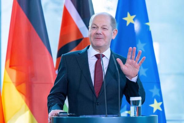 Scholz vine la Bucureşti: Mai mult decât un gest de solidaritate?
