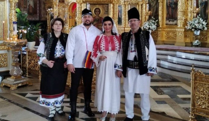 Adriana Bahmuțeanu s-a căsătorit religios în Ucraina: 