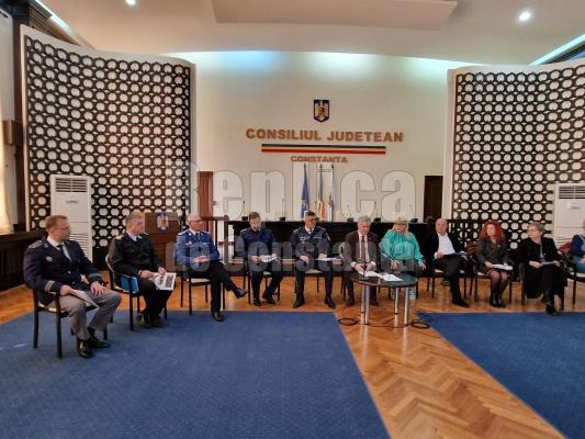 Ședință a Colegiului Prefectural privind măsurile luate de sărbătorile pascale. Video 