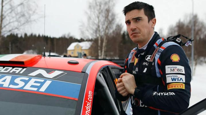 Tragedie la campionatul mondial! Cel mai bun pilot de raliuri din Irlanda a murit într-un accident