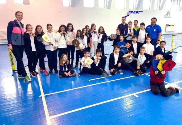 Activitate de voluntariat „Pickleball la Constanţa“, organizată de Direcţia pentru Sport şi Tineret