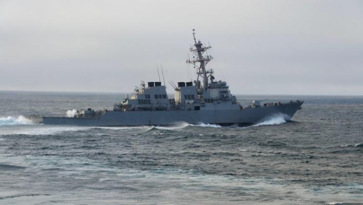 Un distrugător american a trecut prin Strâmtoarea Taiwanului, stârnind reacția furioasă a Chinei