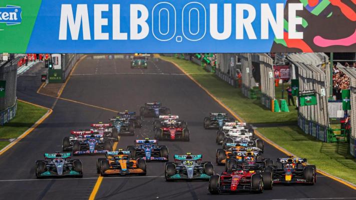 Cursă nebună în Australia: steagul roșu a fost ridicat de trei ori