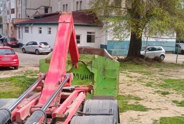 Bene speciale pentru deșeuri voluminoase, amplasate în diverse locații din Constanța
