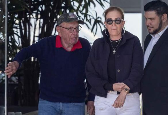 Rupert Murdoch și Ann Lesley Smith și-au anulat logodna
